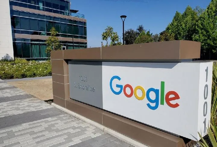 Google Commits £3B to Power Data Centers and AI Push